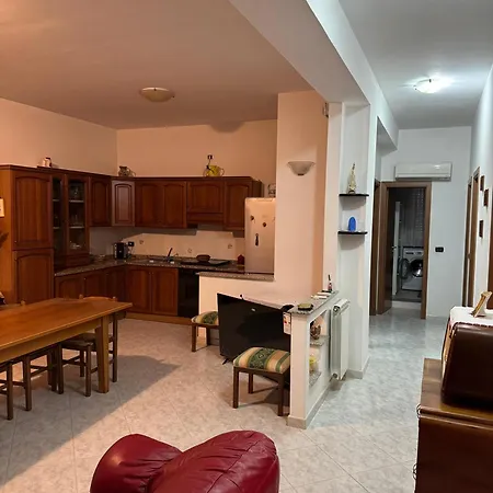 Nel Borgo Di דירה